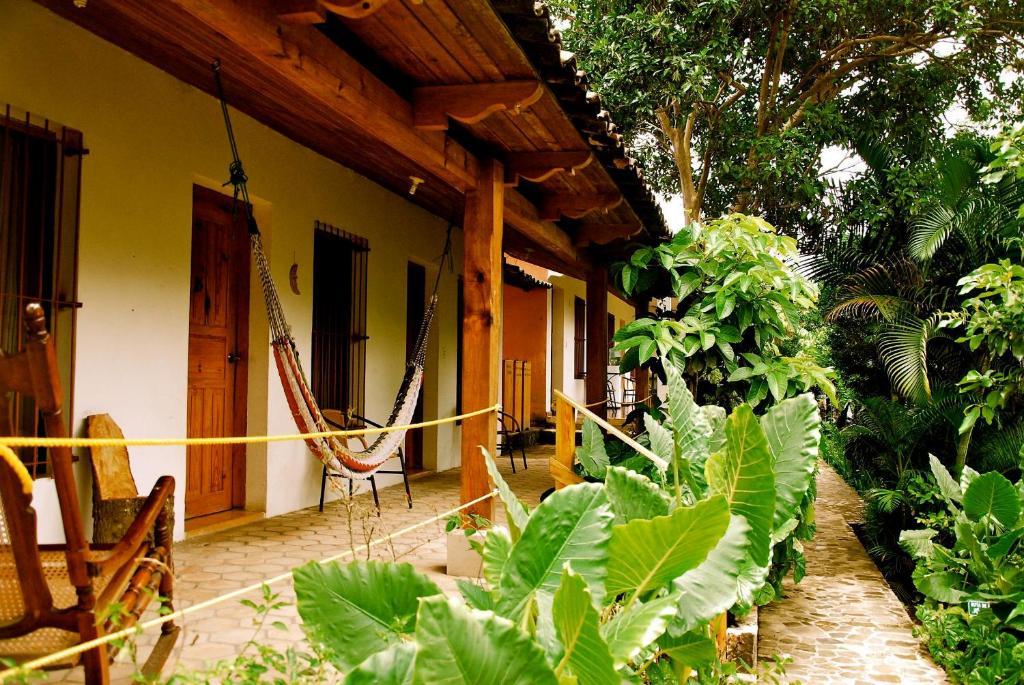 Hotel And Restaurant Guancascos Gracias Exterior photo