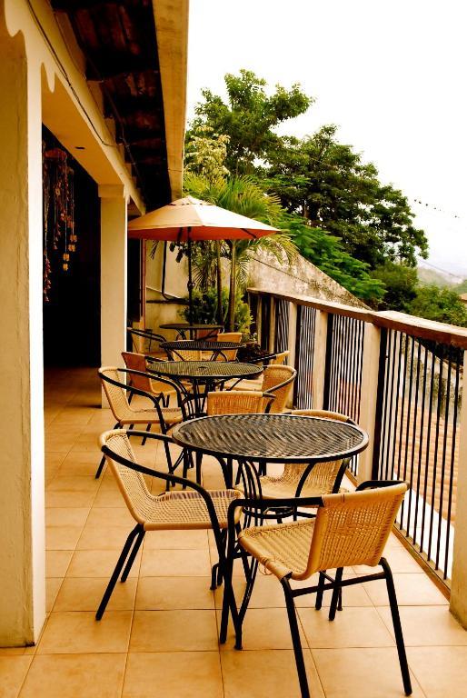 Hotel And Restaurant Guancascos Gracias Exterior photo