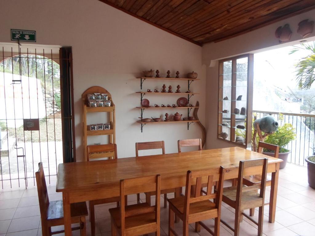 Hotel And Restaurant Guancascos Gracias Exterior photo