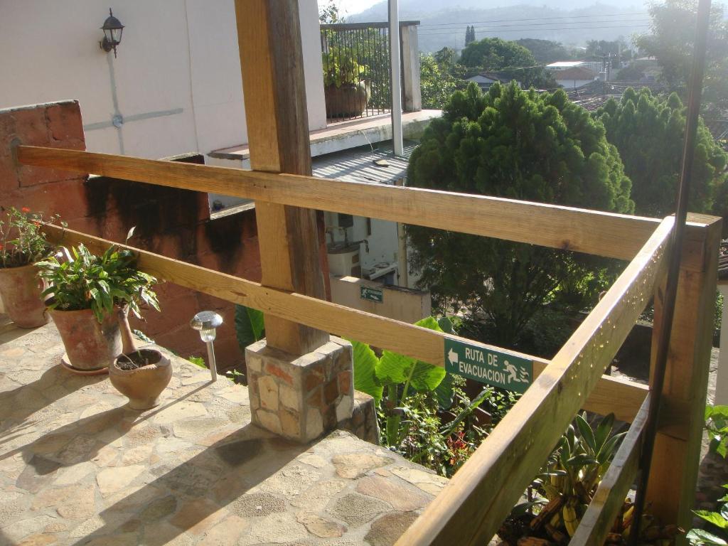 Hotel And Restaurant Guancascos Gracias Exterior photo